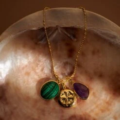 Pendentif MEDAILLON TRÈFLE -Agatha Soldes Boutique 02880066 157 TU M4