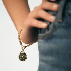 Pendentif SCORPION ZODIAQUE 6 Pendentif SCORPION ZODIAQUE -Agatha Soldes Boutique 02880110 157 TU M1